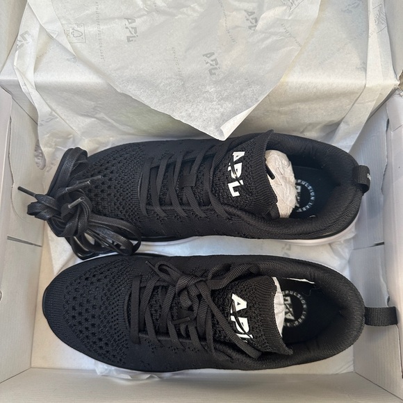 APL Women's TechLoom Pro NWT NIB Size 7 - Picture 2 of 8